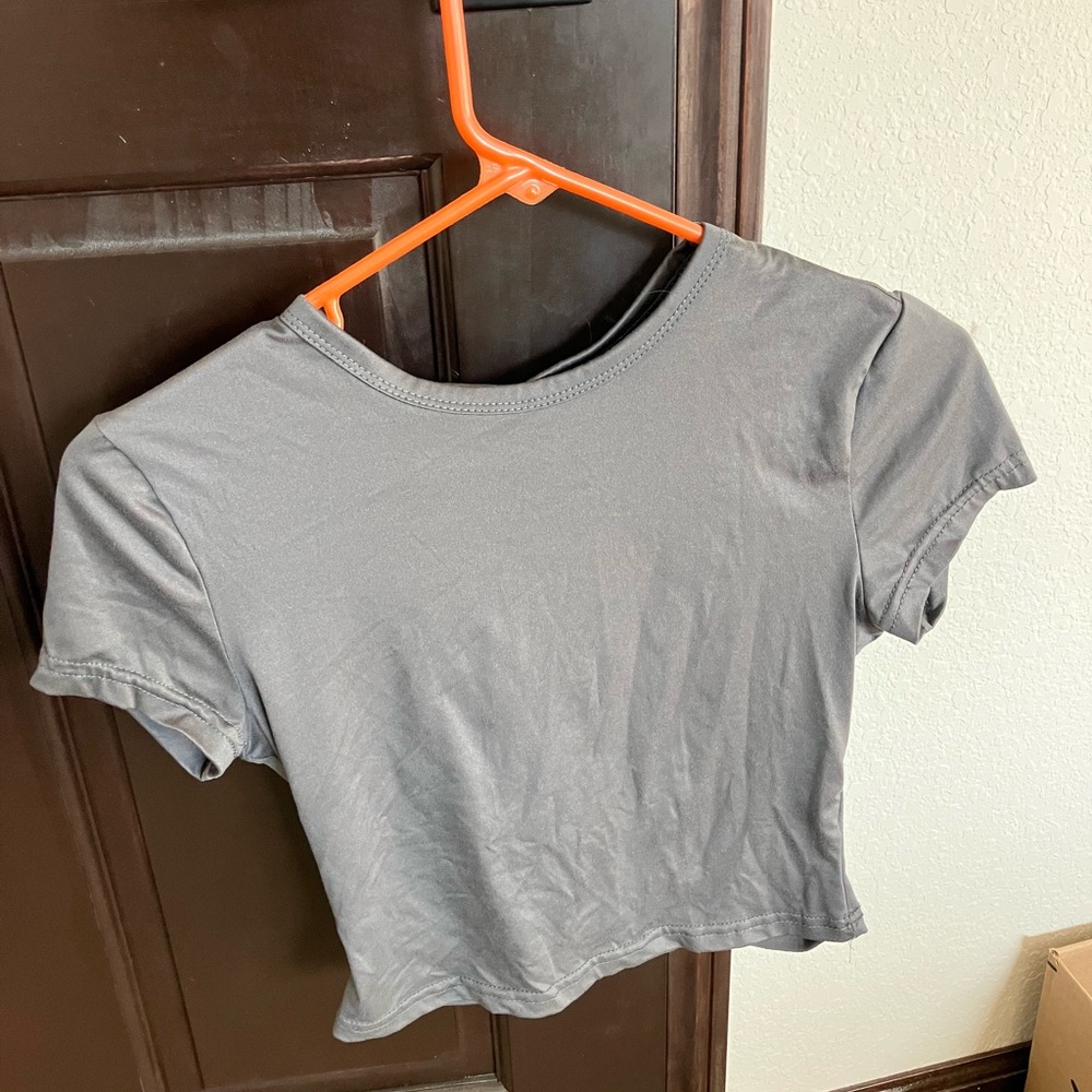 SHEIN Women's Crop Top
